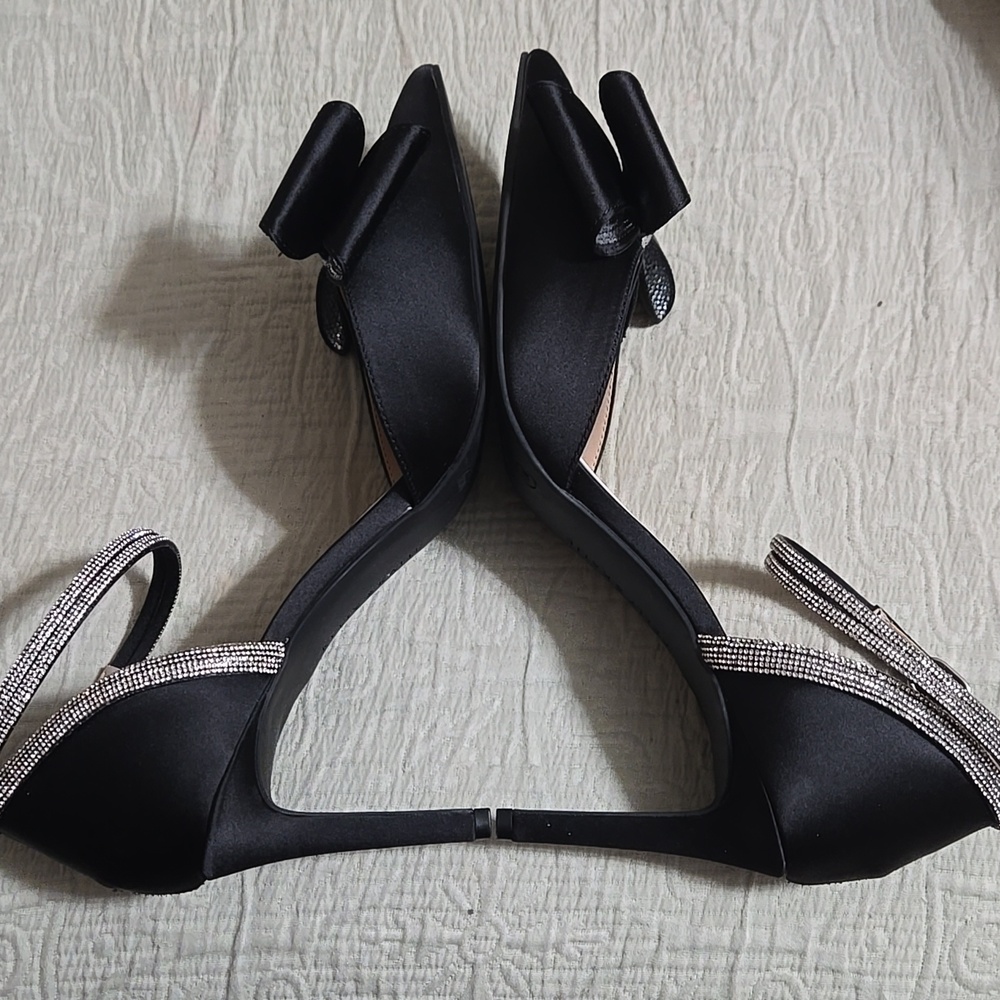 Kelly & Katie Black Satin Heels with Glittering Bow Size 11M - Picture 10 of 10